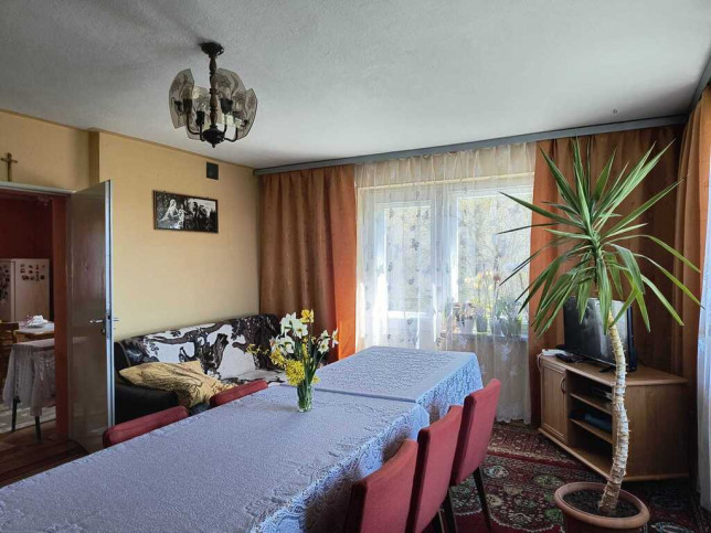 Dom Sprzedaż Maniowy Adama Mickiewicza 17